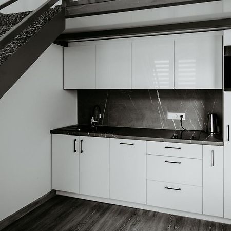 Familia Apartments Vilnius Bagian luar foto