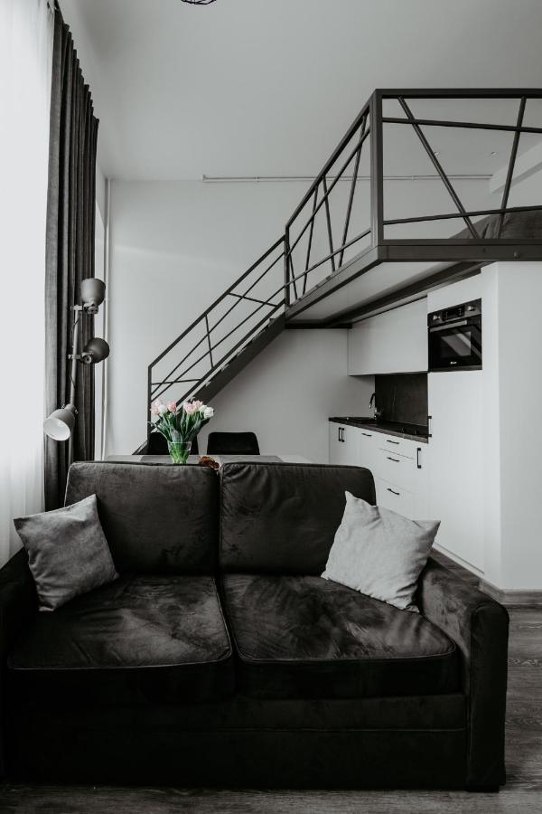 Familia Apartments Vilnius Bagian luar foto