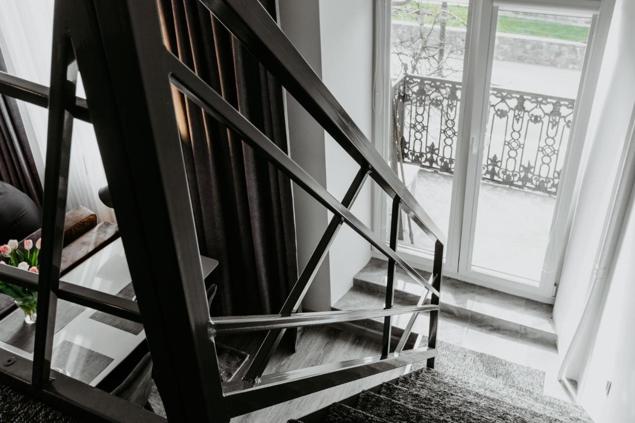 Familia Apartments Vilnius Bagian luar foto